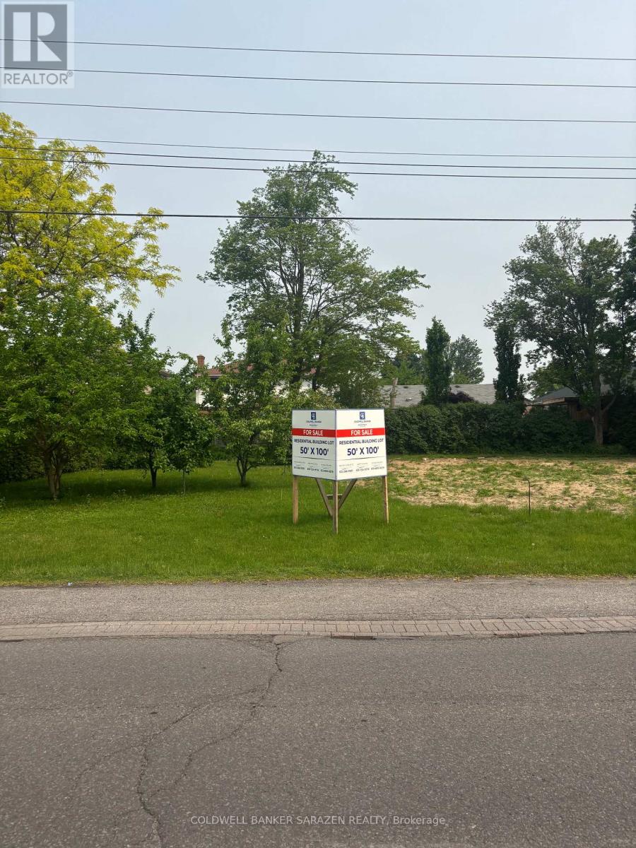 1513 Queensdale Ave, Ottawa, ON K1T 1J3