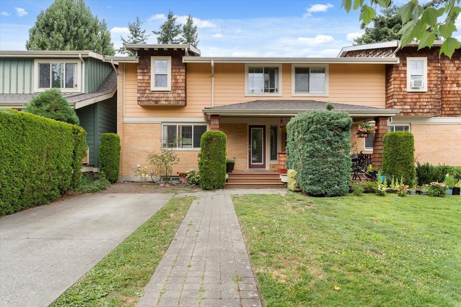5960 Cowichan Streetgarrison Crossing Unit 36, Chilliwack, BC V2R 0L6