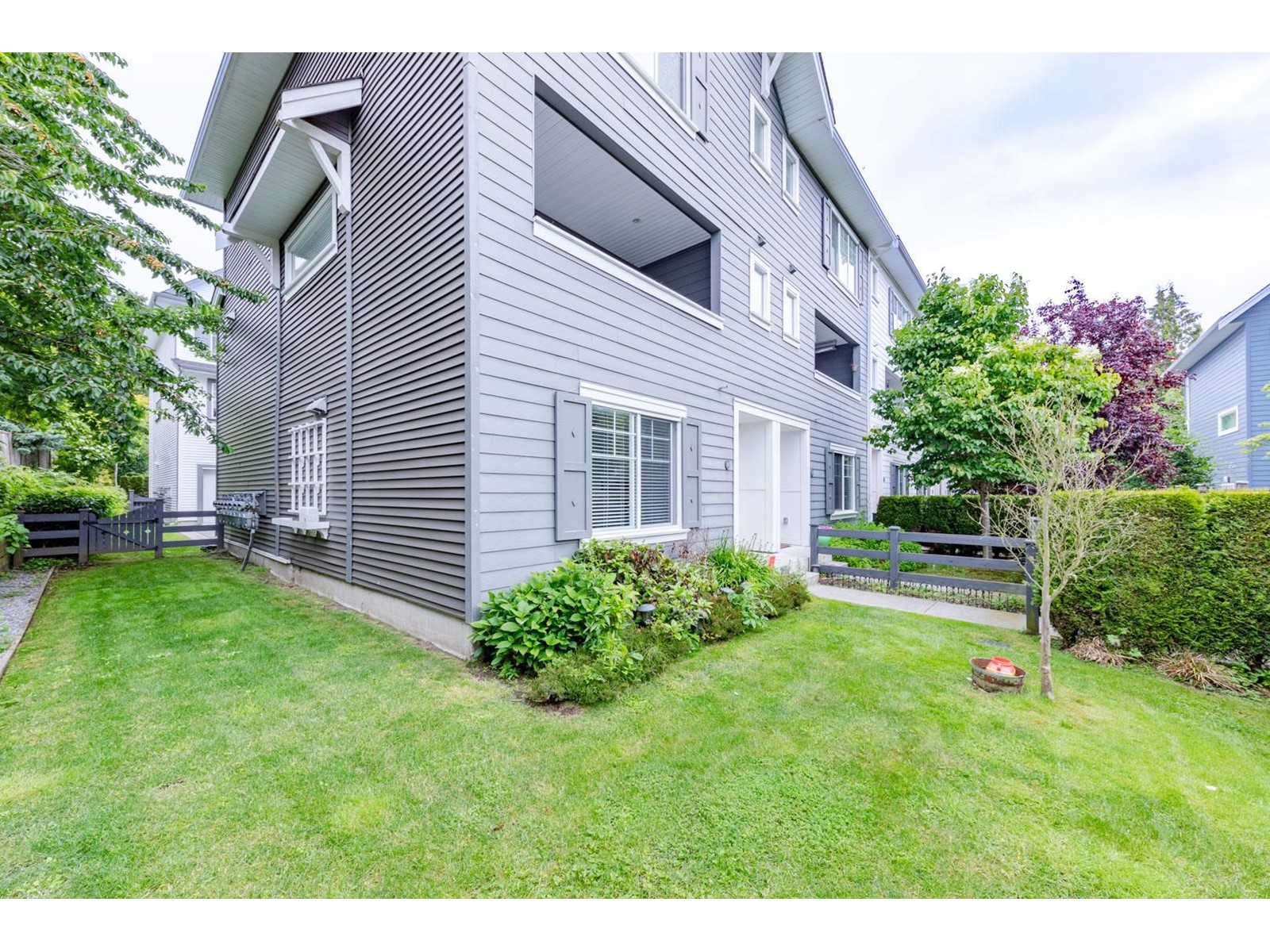 16337 15 Avenue Unit 28, Surrey, BC V4A 0C3