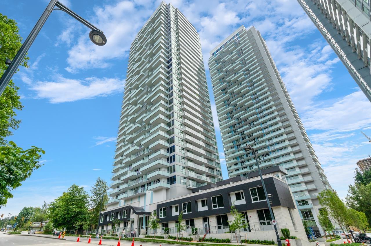 13778 100 Avenue Unit 2103, Surrey, BC V3T 0V3