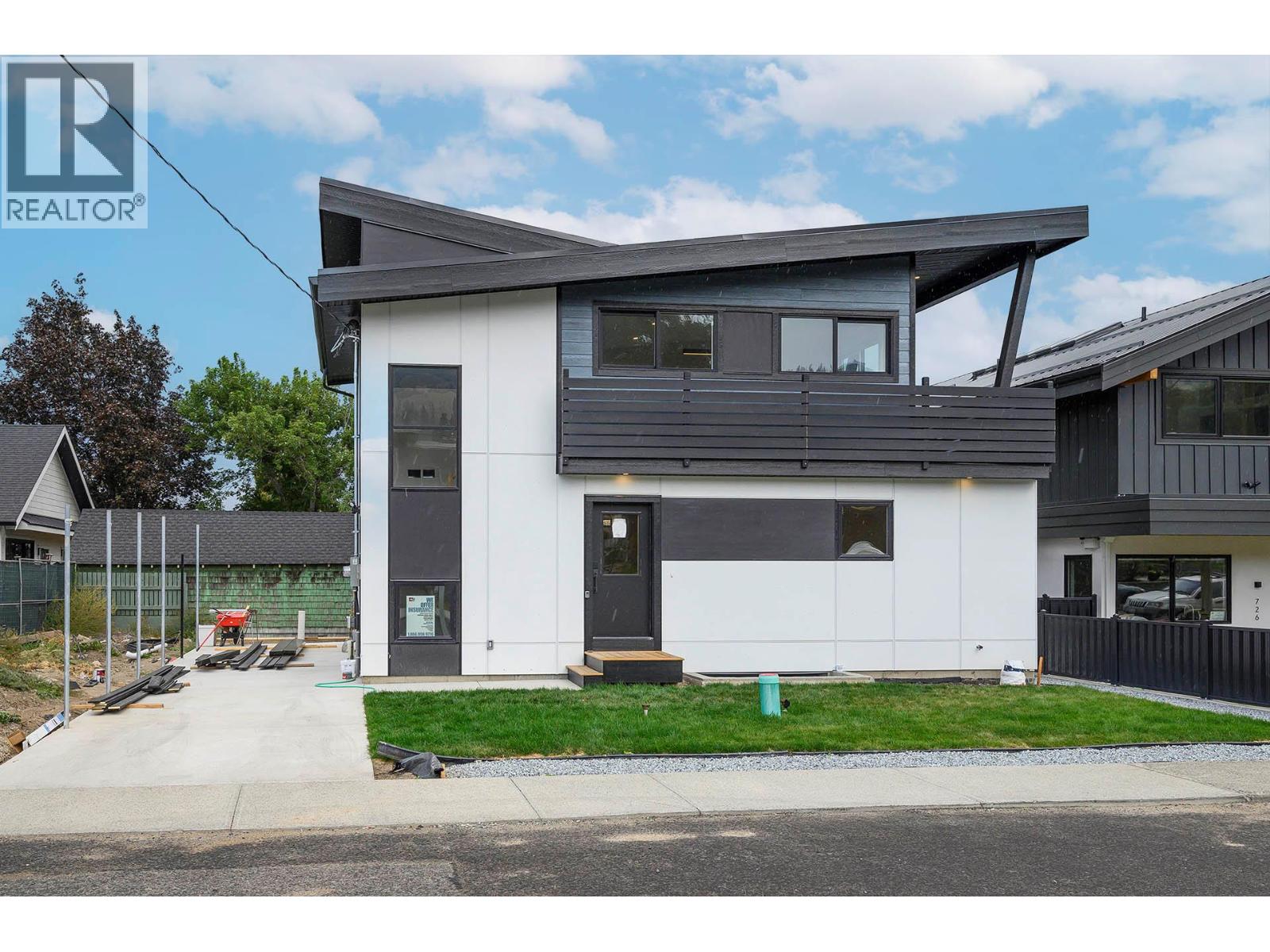720 Douglas St, Kamloops, BC V2C 3C6
