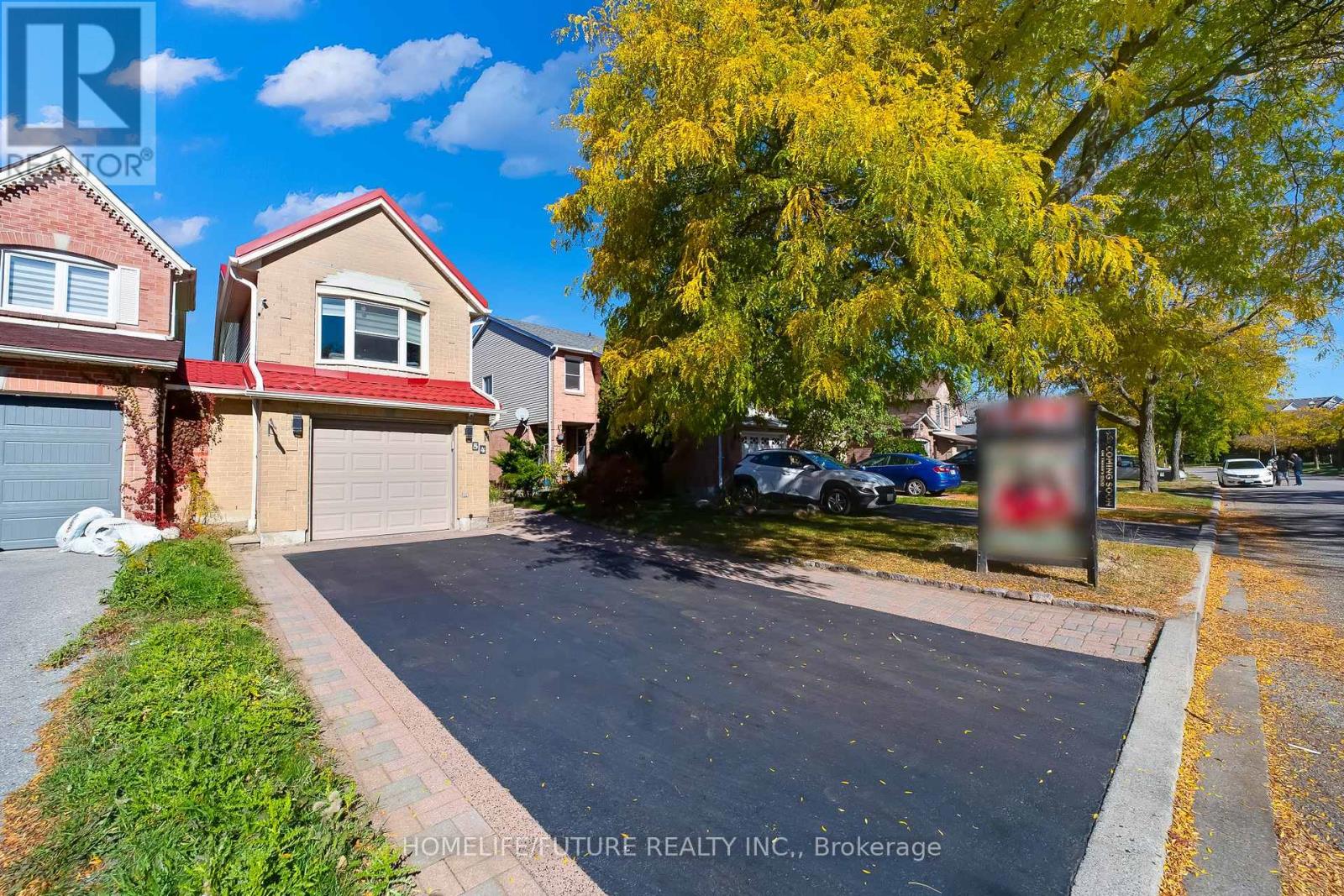 54 Ducatel Cres, Ajax, ON L1T 3B4