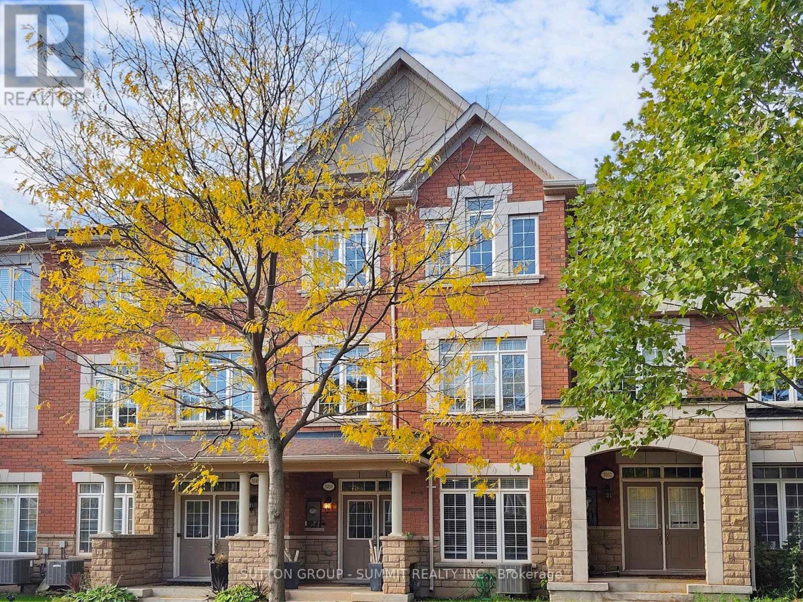 3050 Eberly Woods Dr, Oakville, ON L6M 0T5