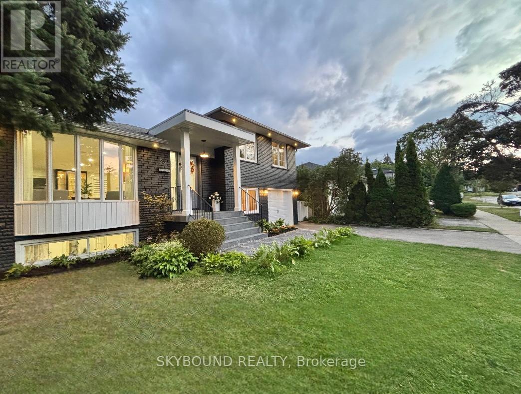 23 Drury Ln, Toronto Humber Heights, ON M9P 1P8