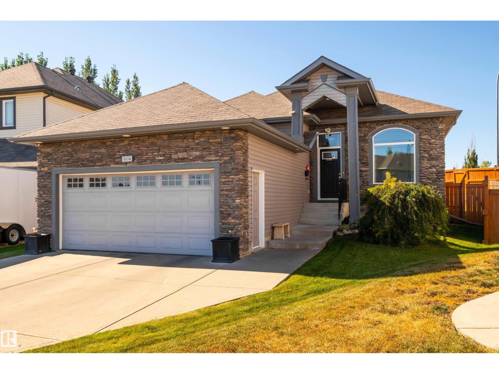 16 St Nw Unit 3604, Edmonton, AB T6T 0M5