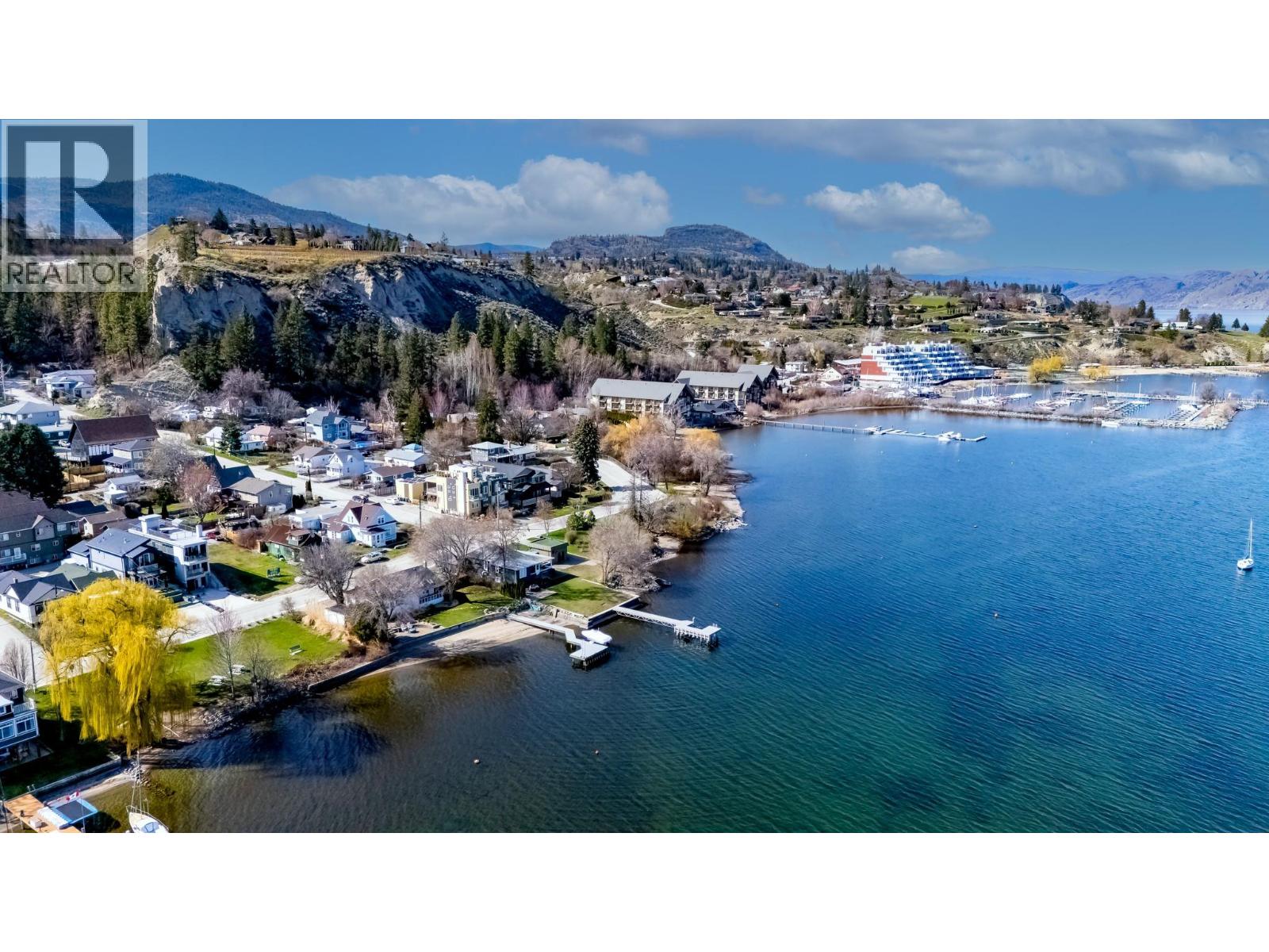 12210 Lakeshore Dr, Summerland, BC V0H 1Z1