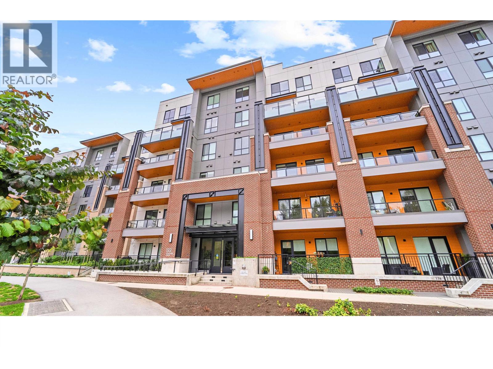 55 Klahanie Drive Unit 237, Port Moody, BC V3H 0M9