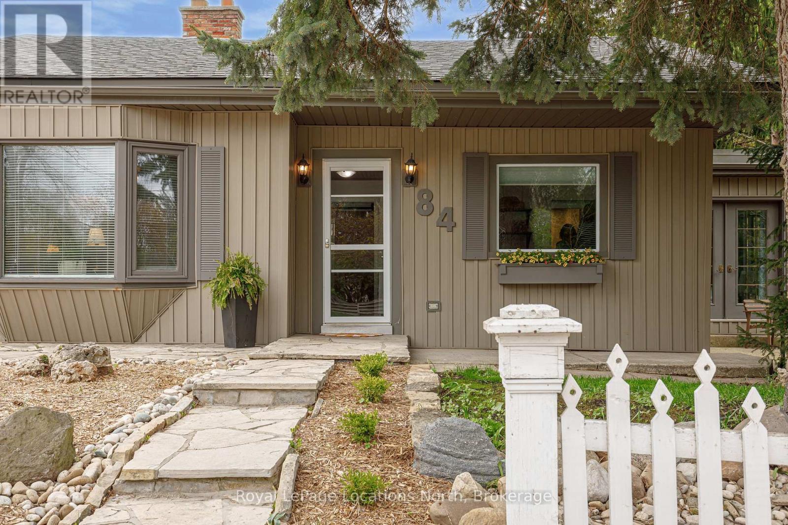 84 Sykes St S, Meaford, ON N4L 1E3