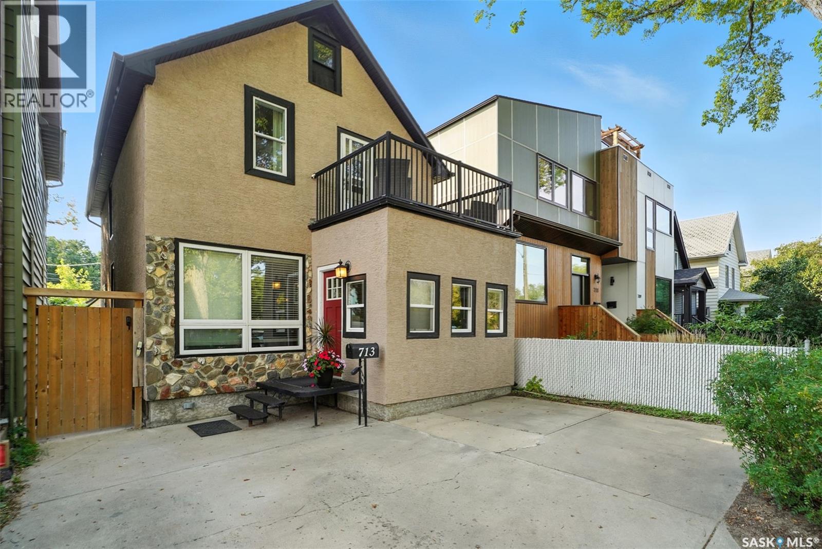 713 H Ave S, Saskatoon, SK S7M 1X2