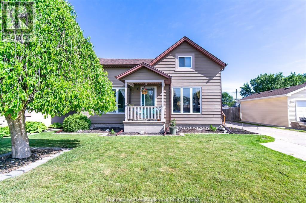12346-48 Arbour St, Tecumseh, ON N8N 1P2