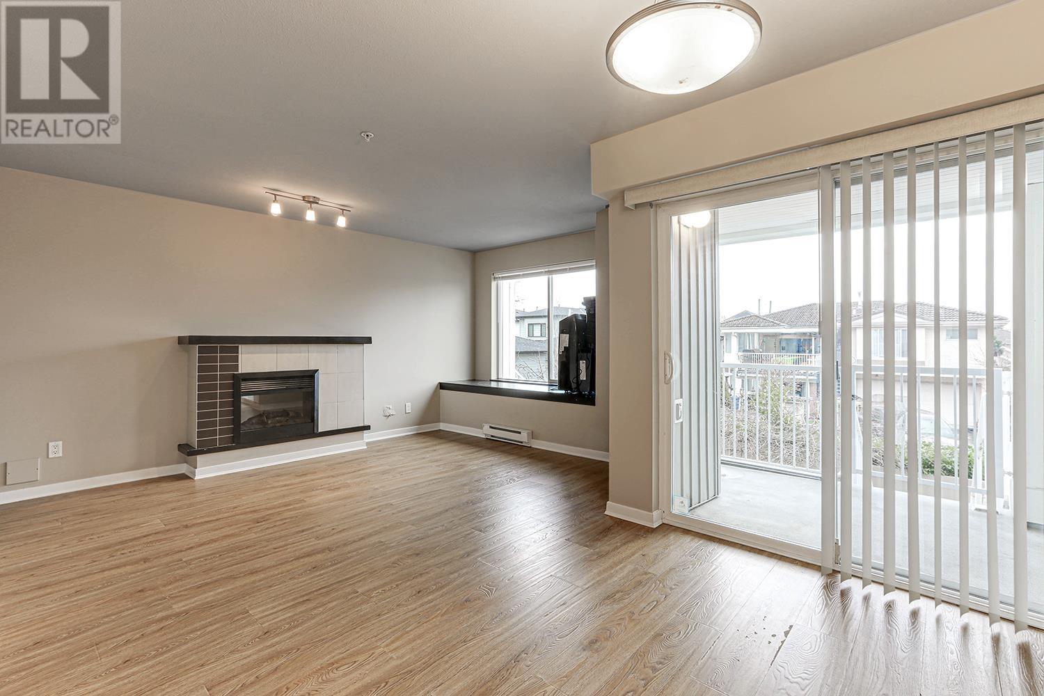 7370 Stride Avenue Unit 30, Burnaby, BC V3N 5E6