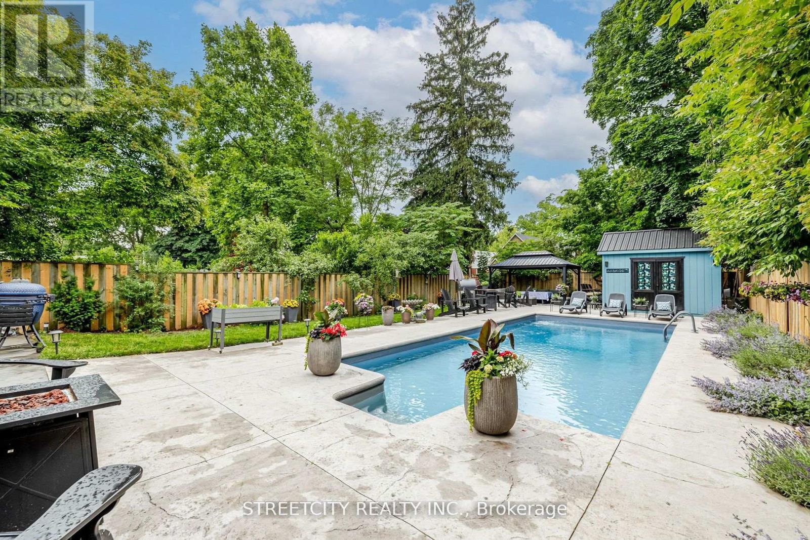 931 Waterloo St, London, ON N6A 3X2