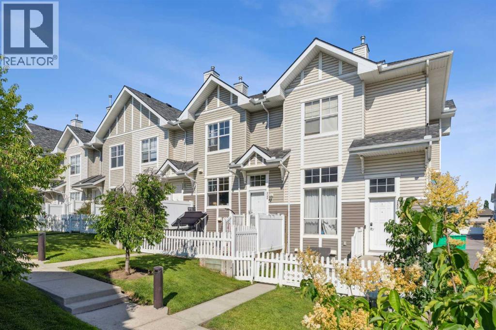 3198 New Brighton Gdns SE, Calgary, AB T2Z 0A7