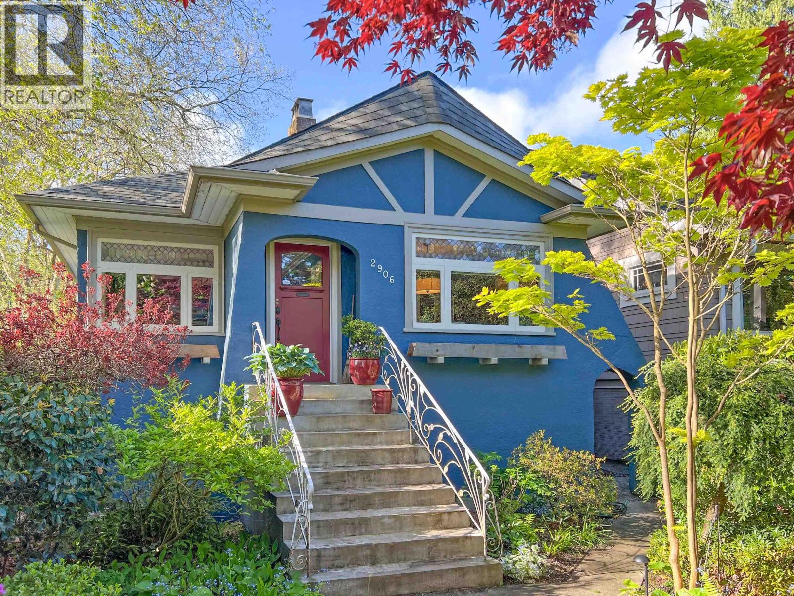 2906 W 12th Ave, Vancouver, BC V6K 2R3