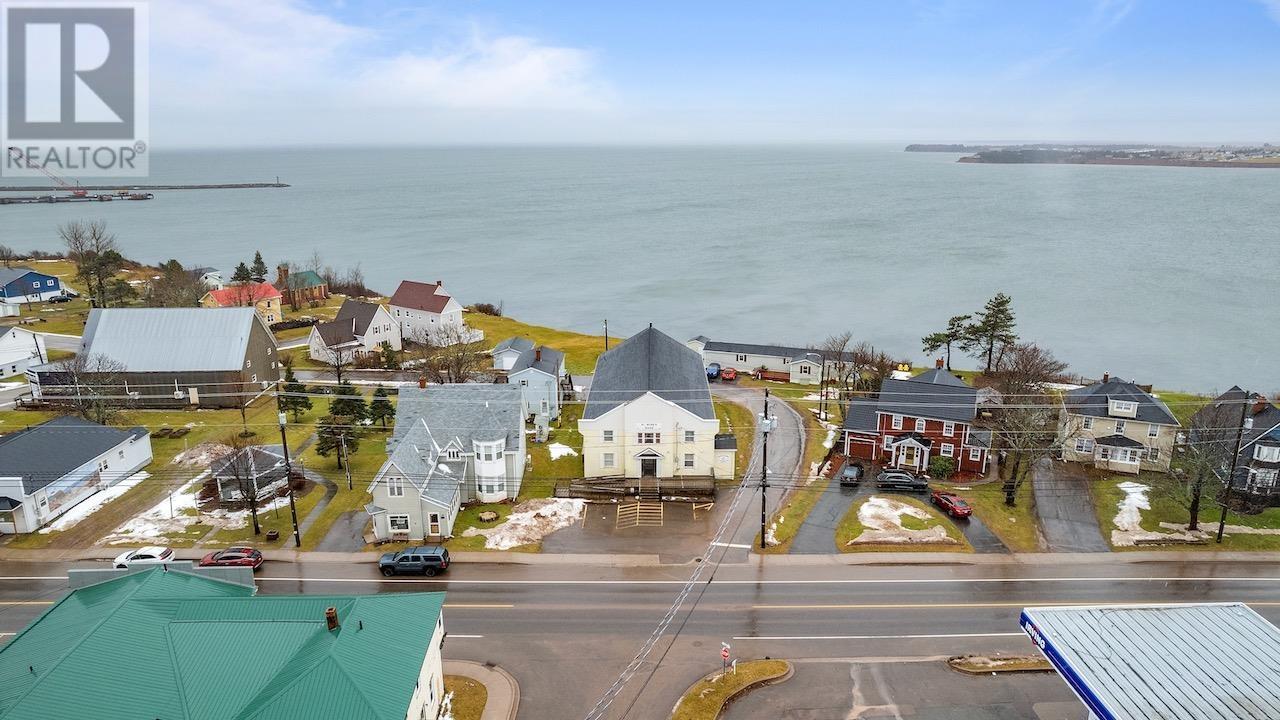 66 Main St, Souris, PE C0A 2B0