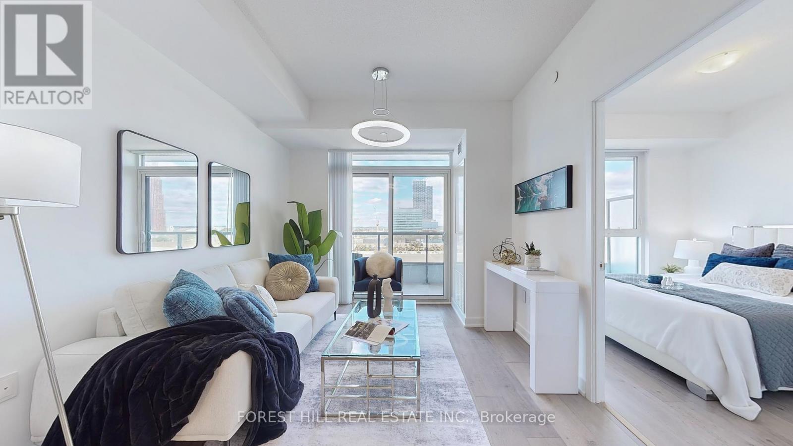 818 38 Honeycrisp Cres, Vaughan Concord, ON L4K 0M7