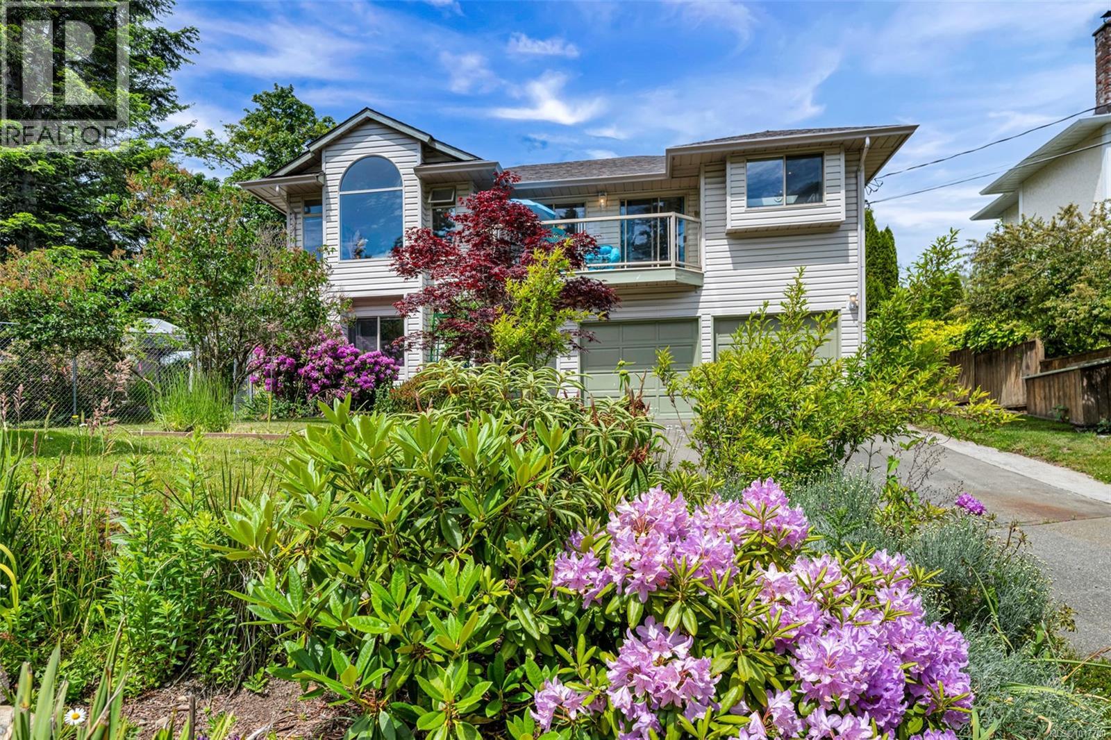 6756 Horne Rd, Sooke, BC V9Z 0A2
