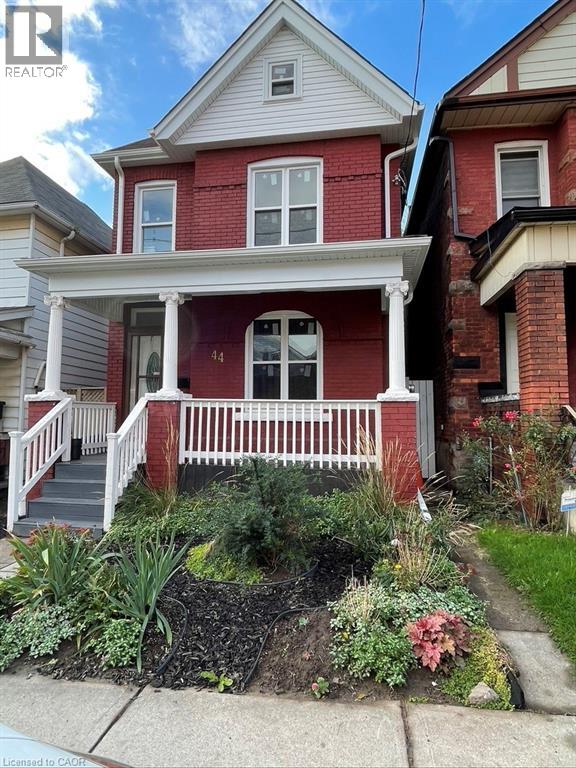 44 Bristol St, Hamilton, ON L8L 2V1