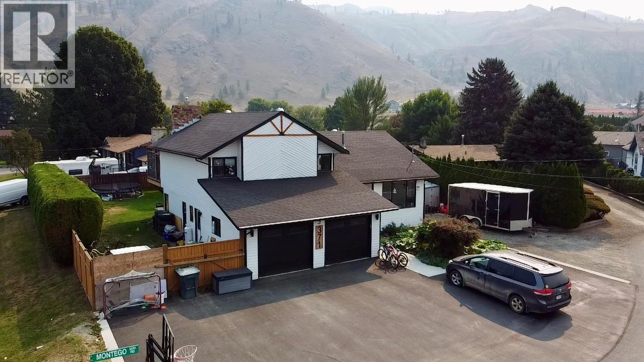 371 Montego Rd, Kamloops, BC V2H 1N1