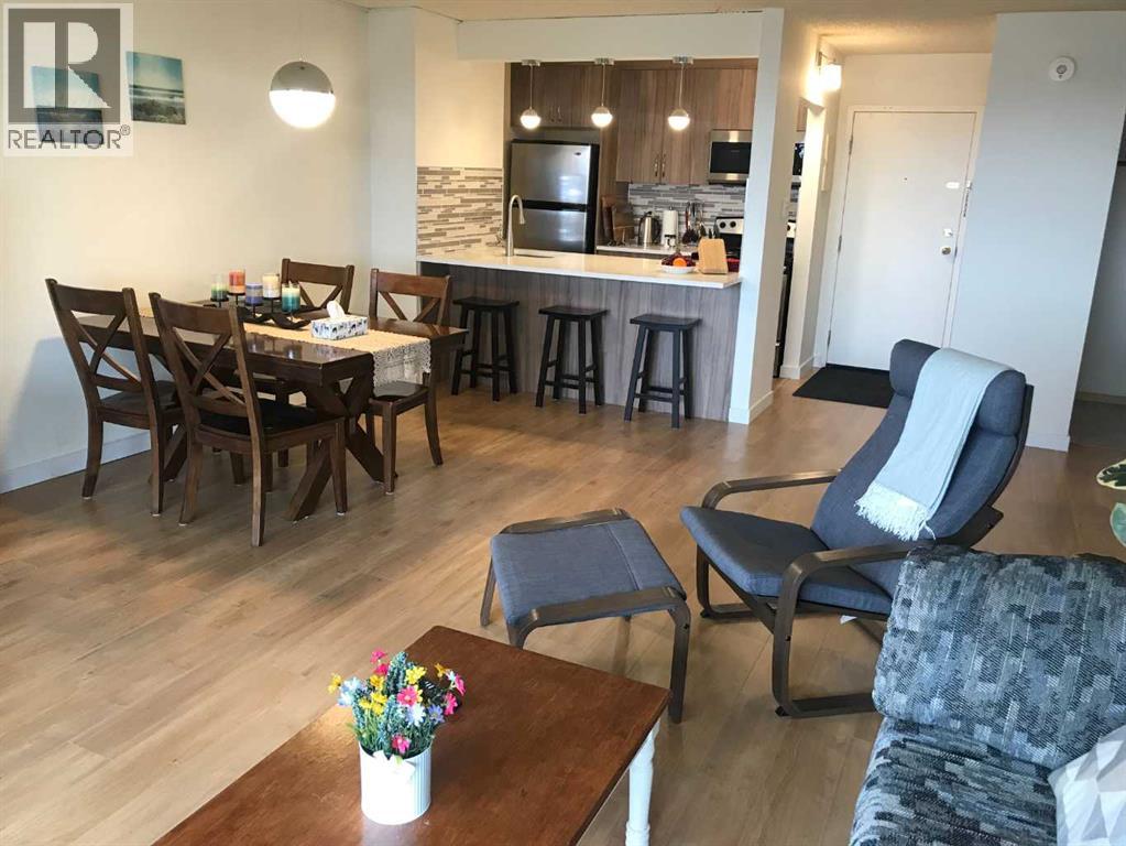 221 6 Avenue Se Unit 1704, Calgary, AB T2G 4Z9