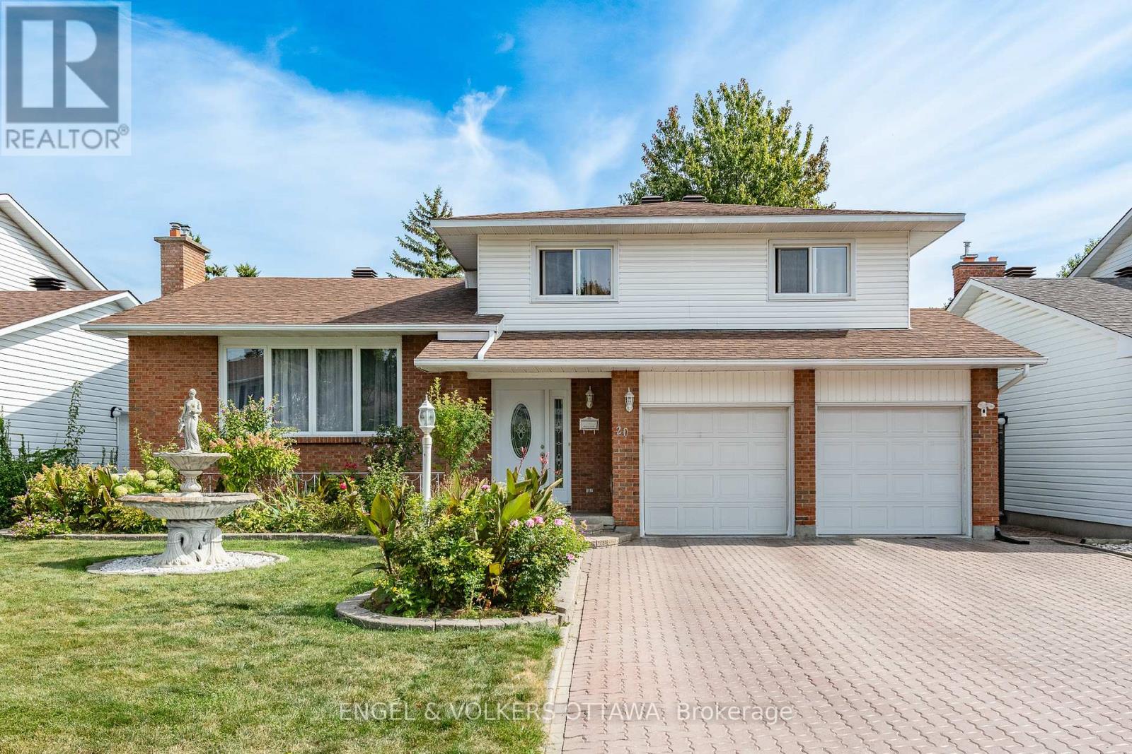 20 Falk Ave, Ottawa, ON K2J 1L1