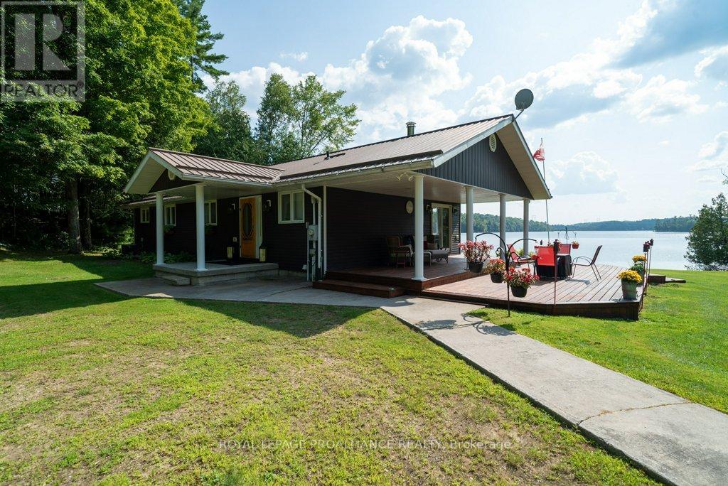 1049 Perry Ln, North Frontenac, ON K0H 1K0
