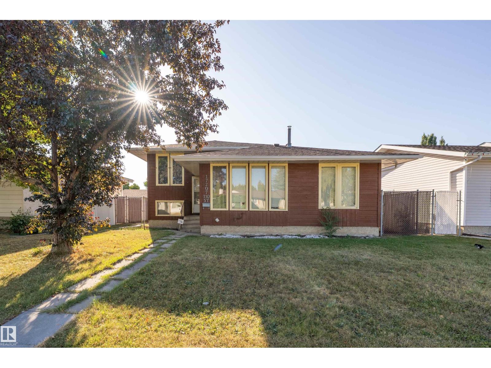 110 St Nw Unit 17207, Edmonton, AB T5X 3L2