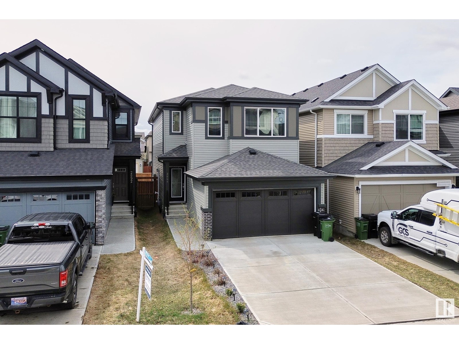 2894 Coughlan Green Gr SW, Edmonton, AB T6W 4B2