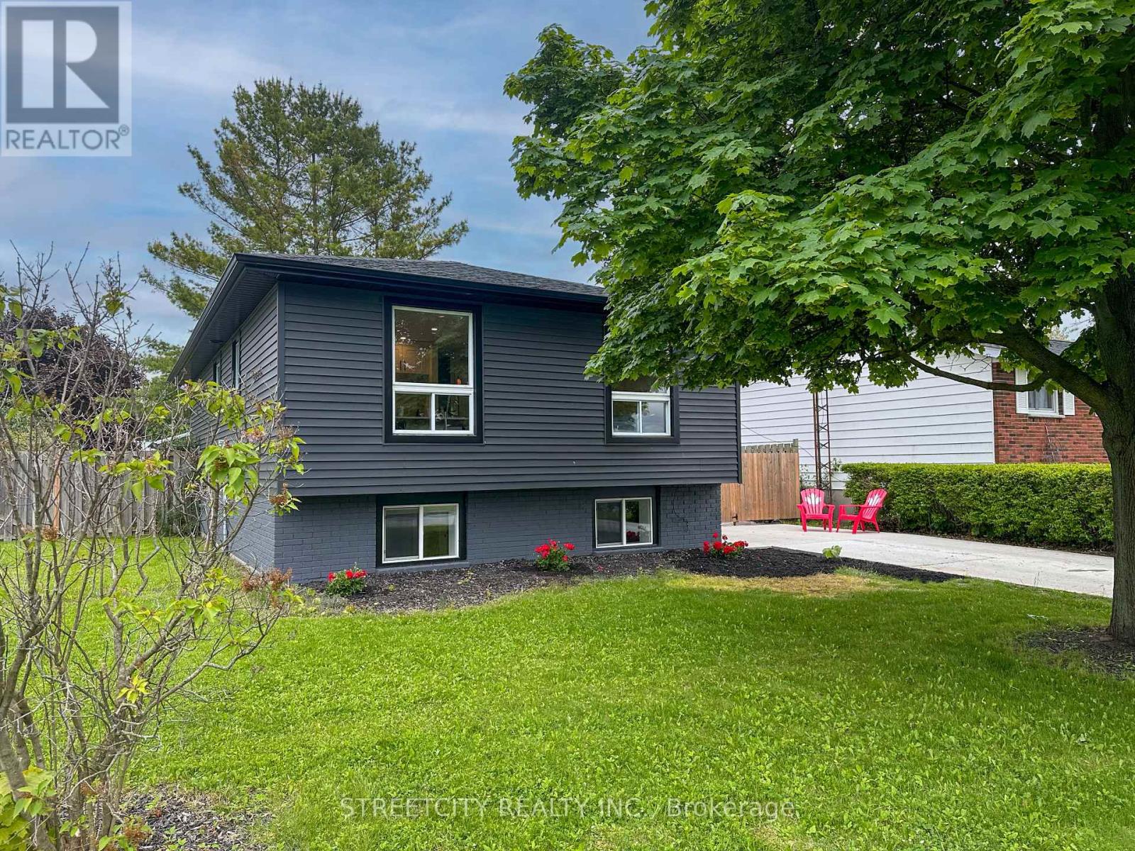 1578 Councillors St, St. Clair, ON N0N 1H0