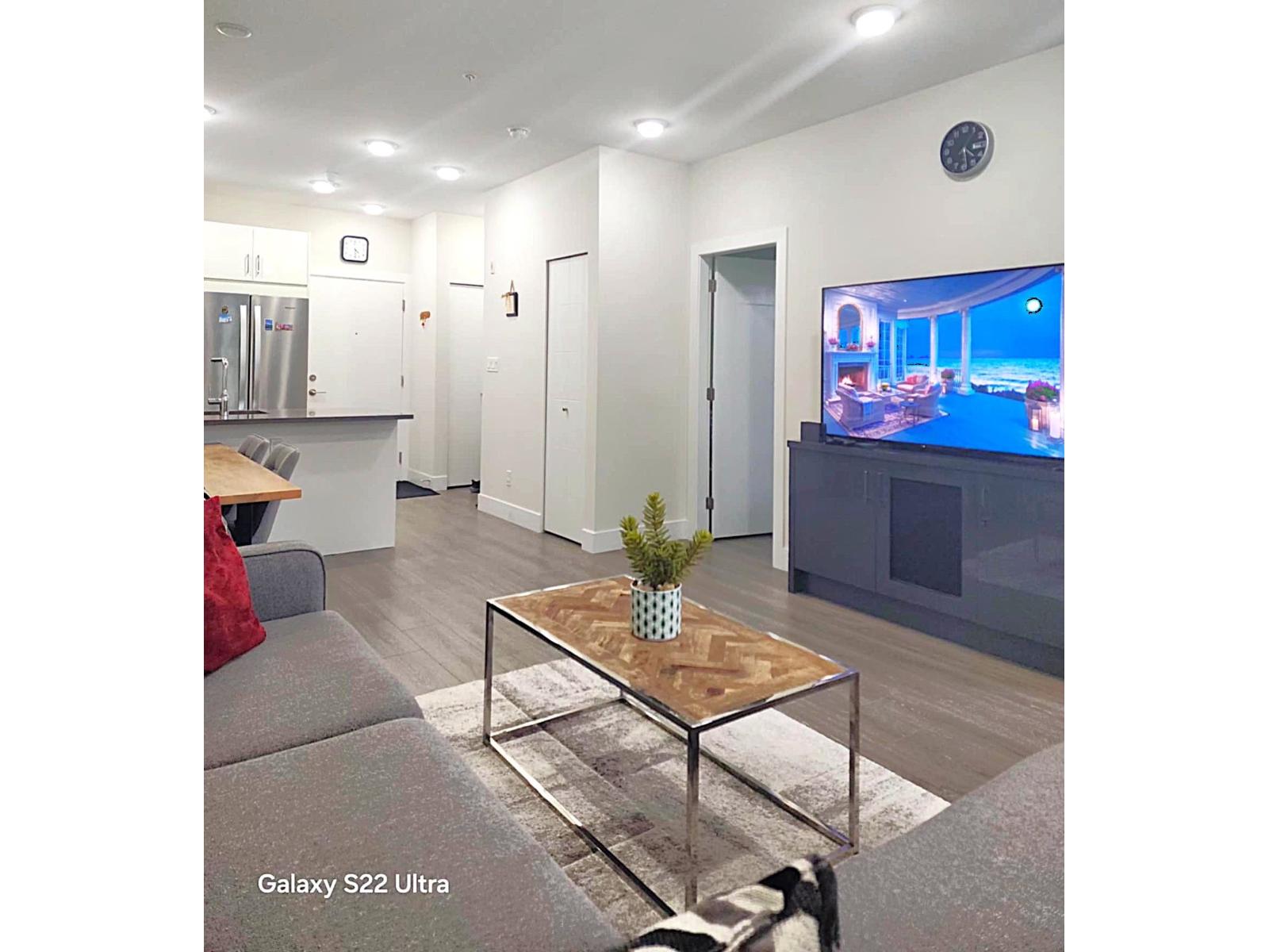 15351 101 Avenue Unit 409, Surrey, BC V3R 0G2