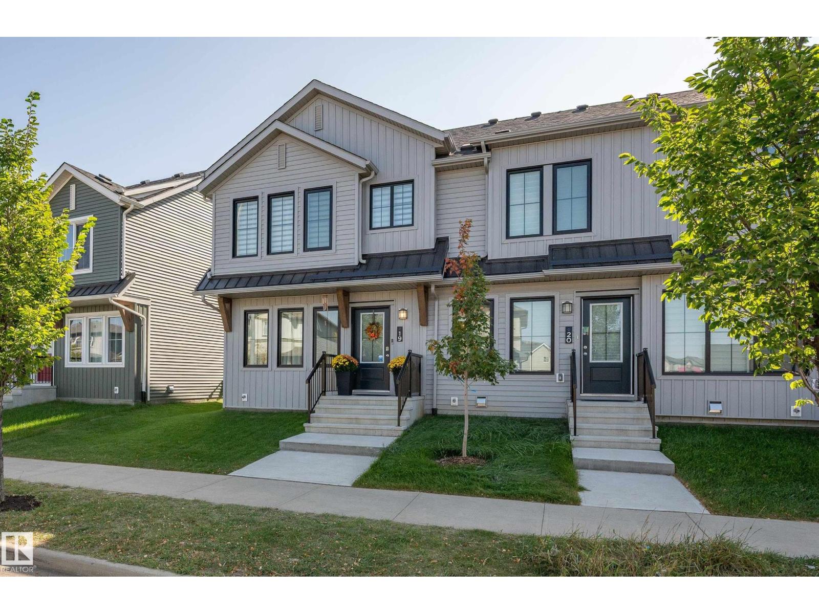 525 Secord Blvd Nw #19, Edmonton, AB T5T 7V3