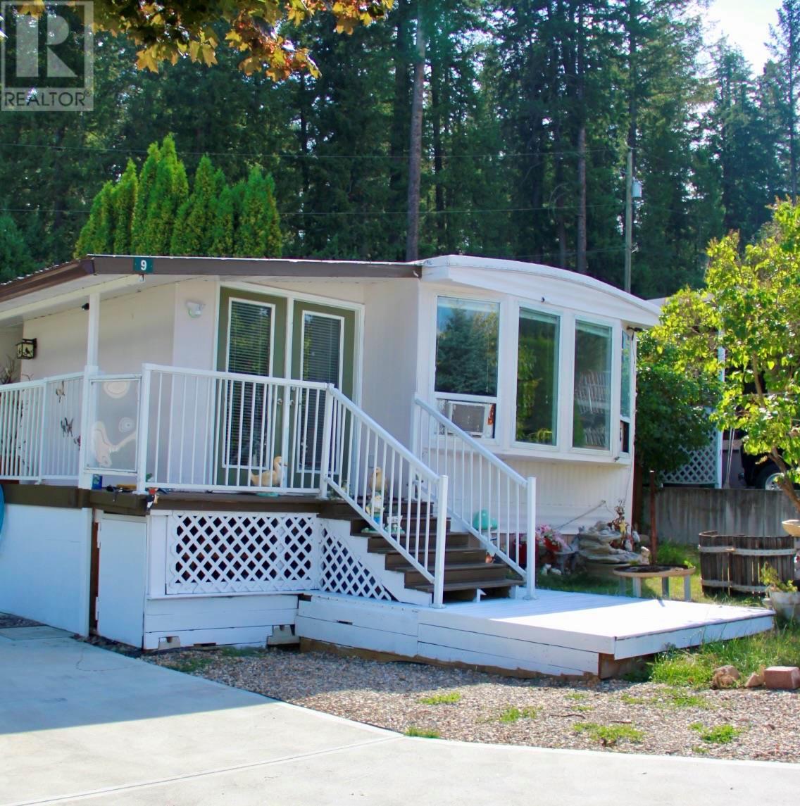 2932 Buckley Road Unit 9, Sorrento, BC V0E 2W1