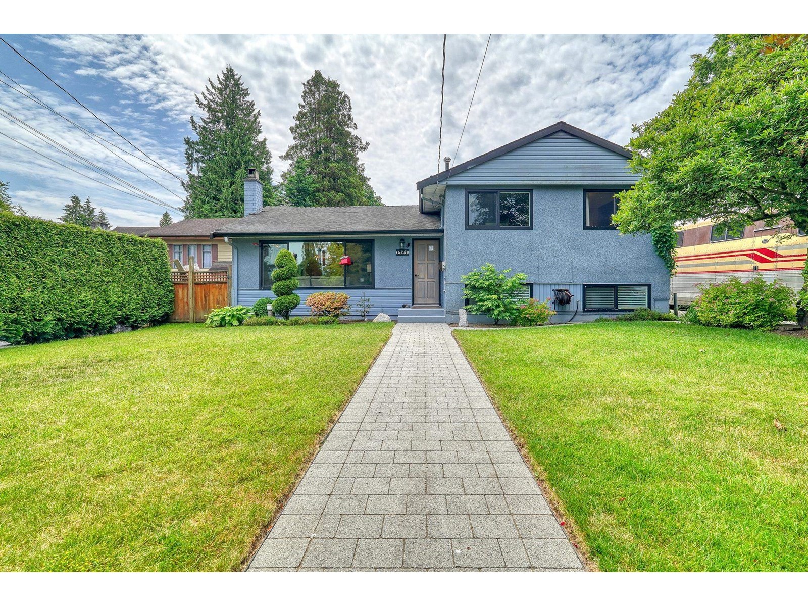 110 Avenue Unit 14750 #a, Surrey, BC V3R 2B7