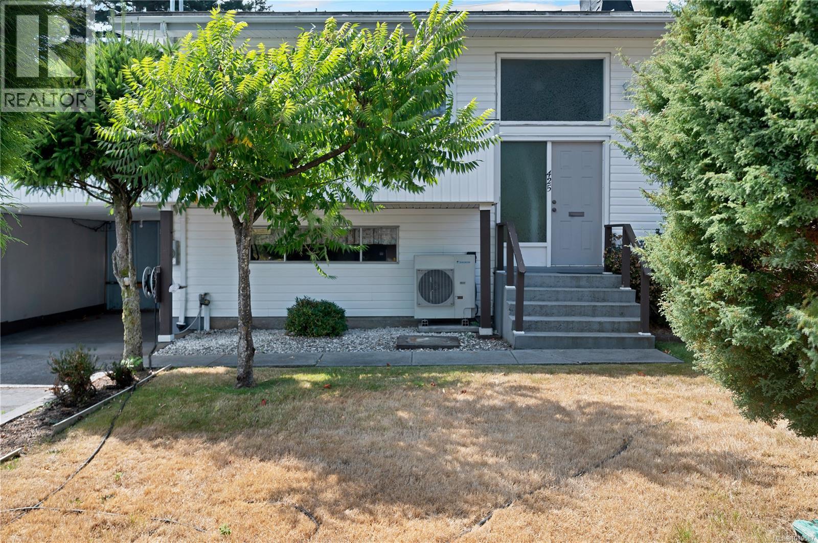 425 Evergreen Rd, Campbell River, BC V9W 3R6