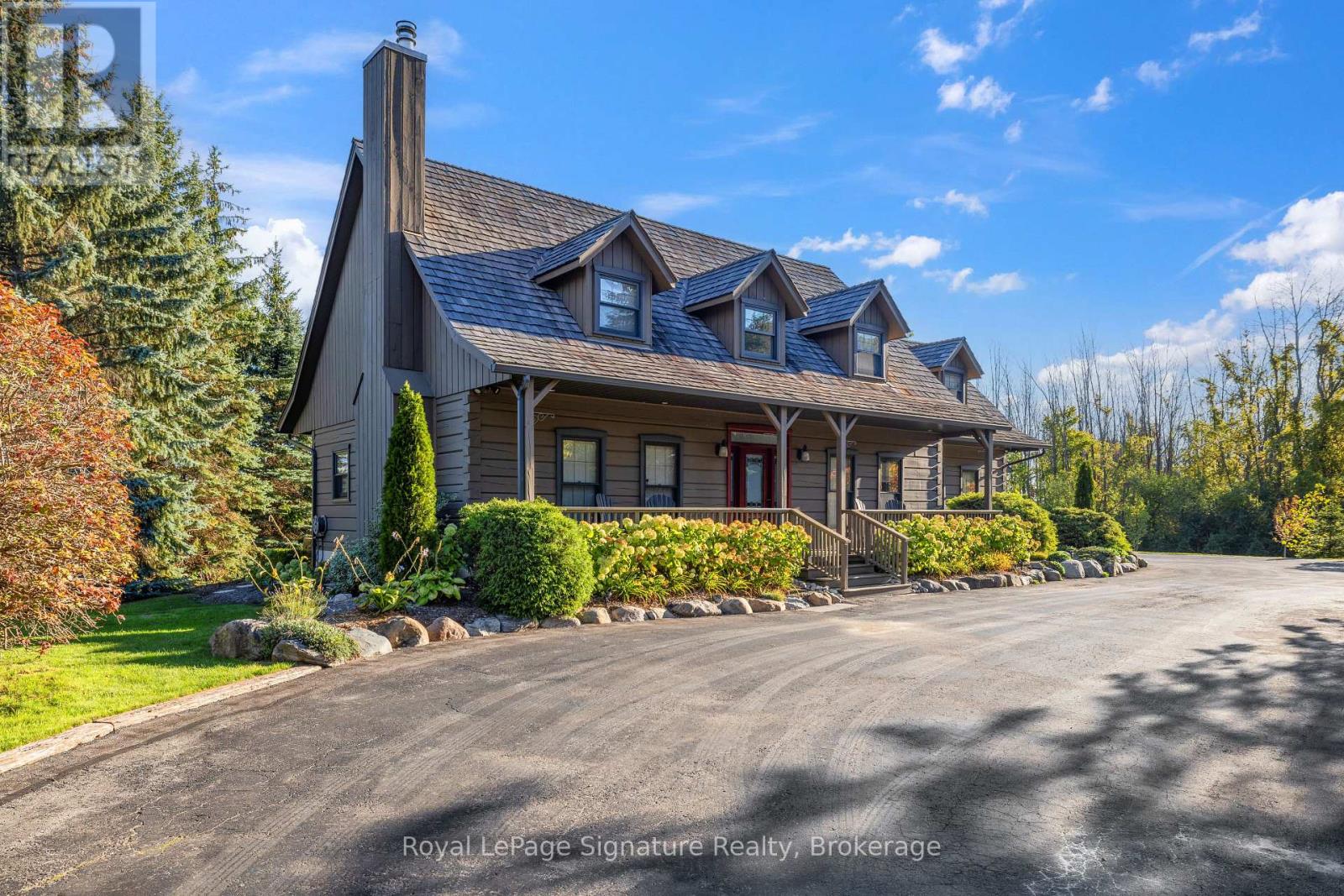 133 Old Lakeshore Rd, The Blue Mountains, ON N0H 1J0