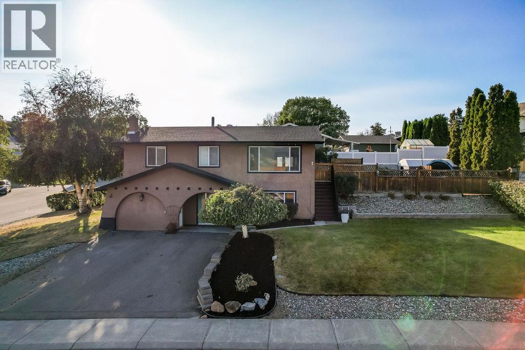 1595 Hillcrest Ave, Kamloops, BC V2B 7P5