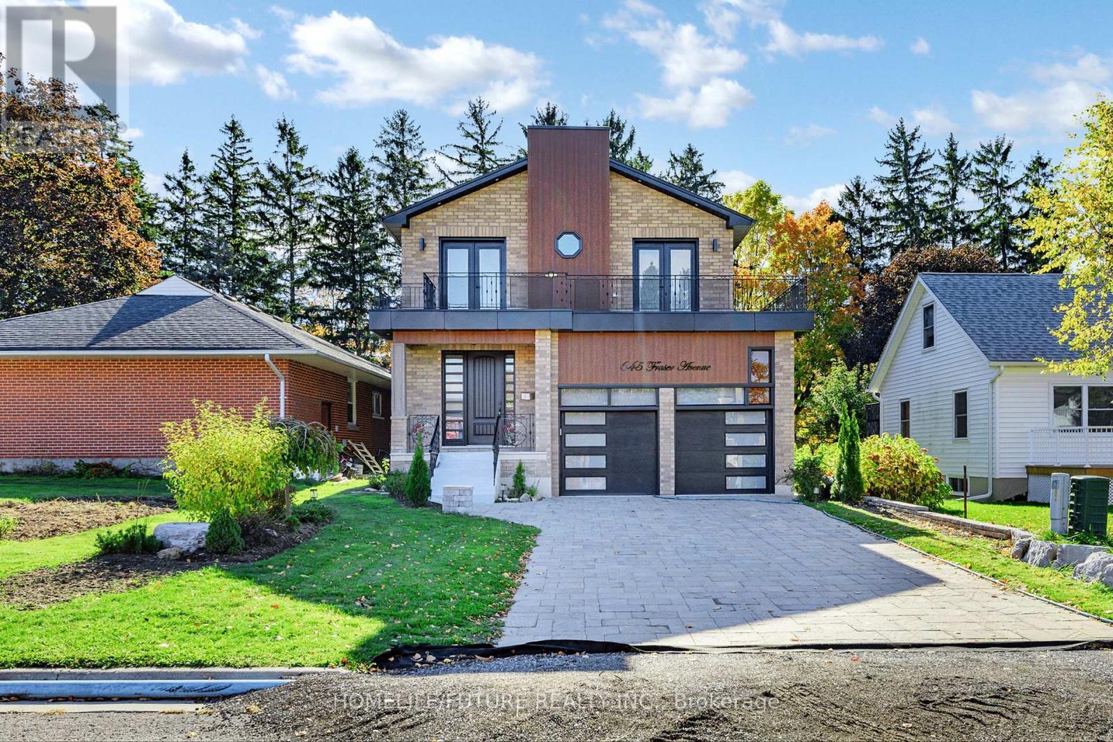 645 Fraser Ave, Oshawa, ON L1J 6R8