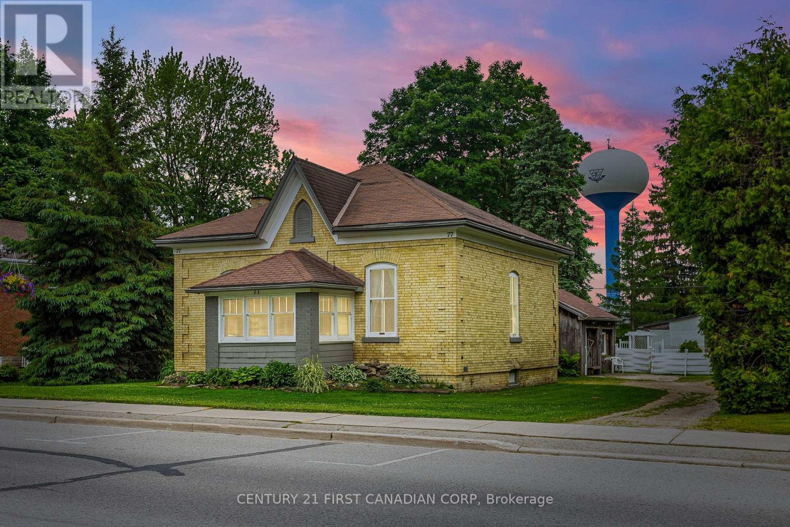 77 Main St S, South Huron, ON N0M 1S2