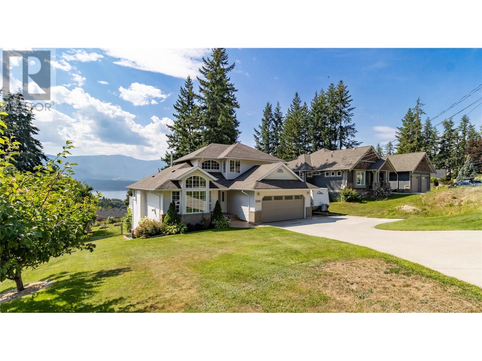 25 Street Ne Unit 2541, Salmon Arm, BC V1E 2Z7
