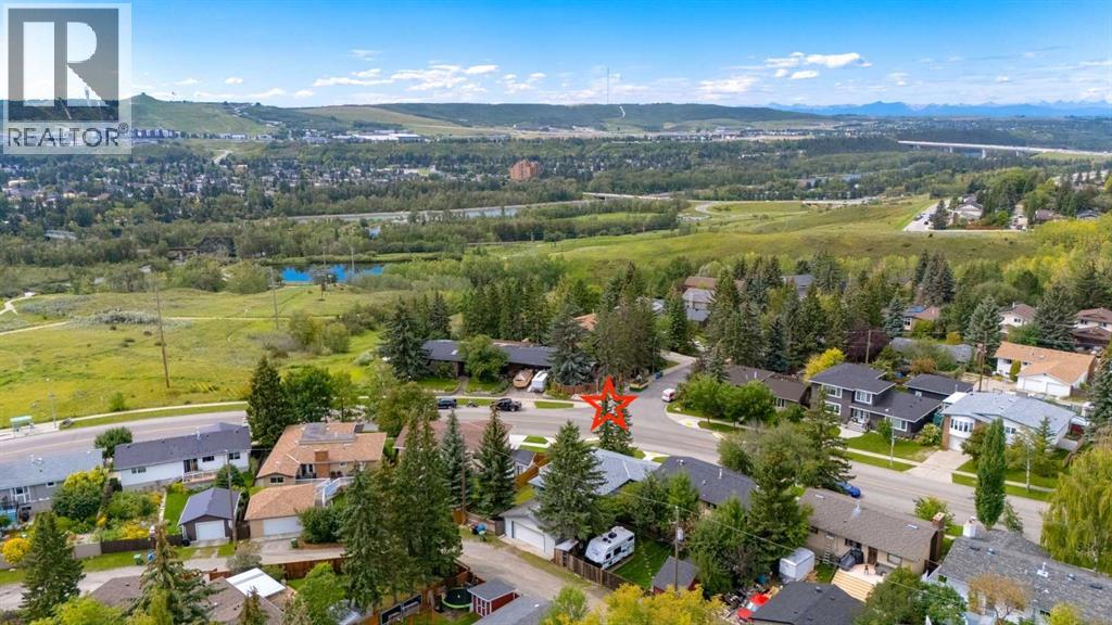 5960 Silver Ridge Dr NW, Calgary, AB T3B 3S4