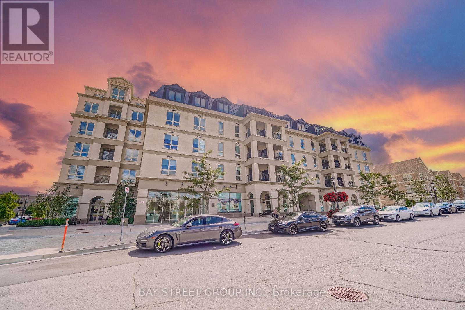 327 101 Cathedral High St, Markham Cathedraltown, ON L6C 3L8
