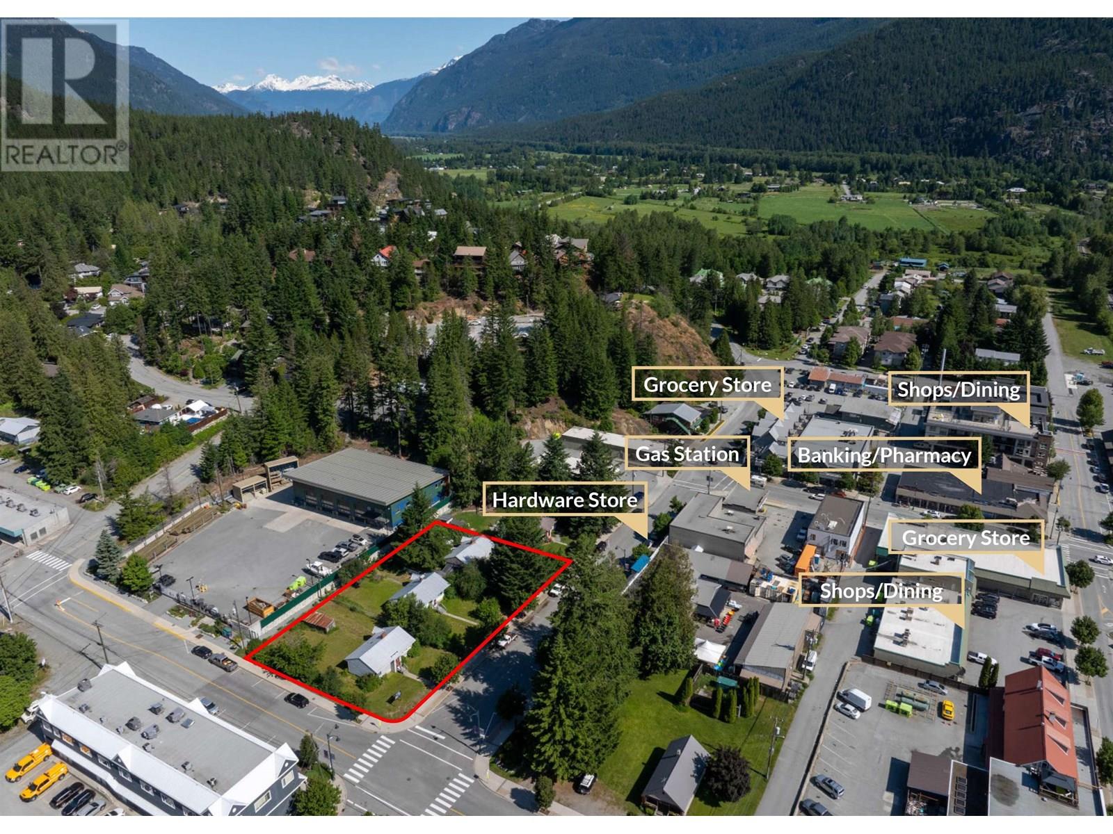 7421 Prospect St, Pemberton, BC V0N 2L0