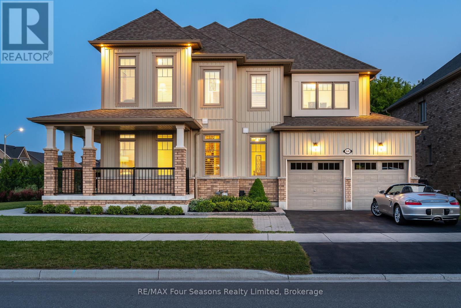 64 Kirby Ave, Collingwood, ON L9Y 3Y8