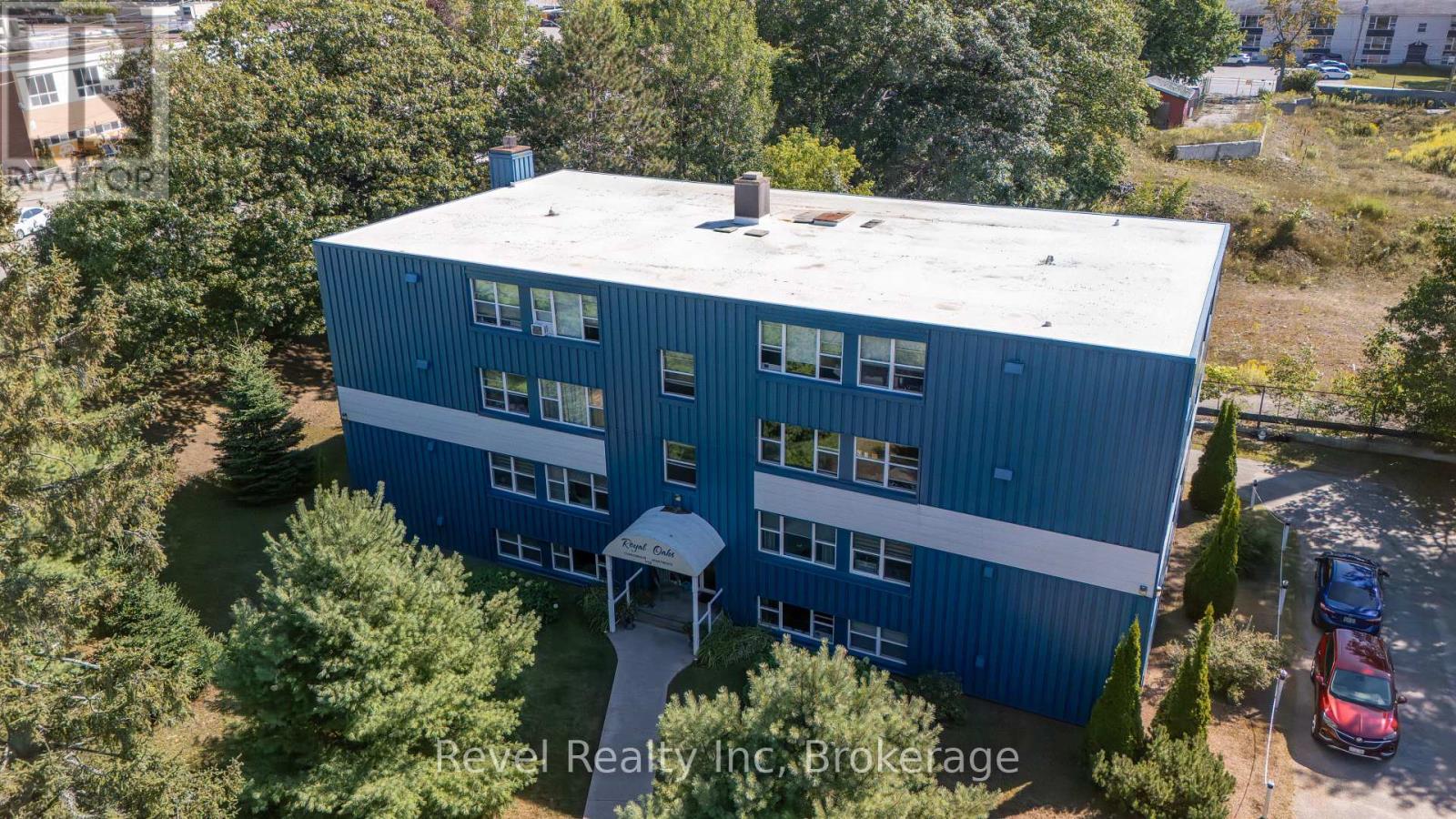 11 118 Isabella St, Parry Sound, ON P2A 1N1