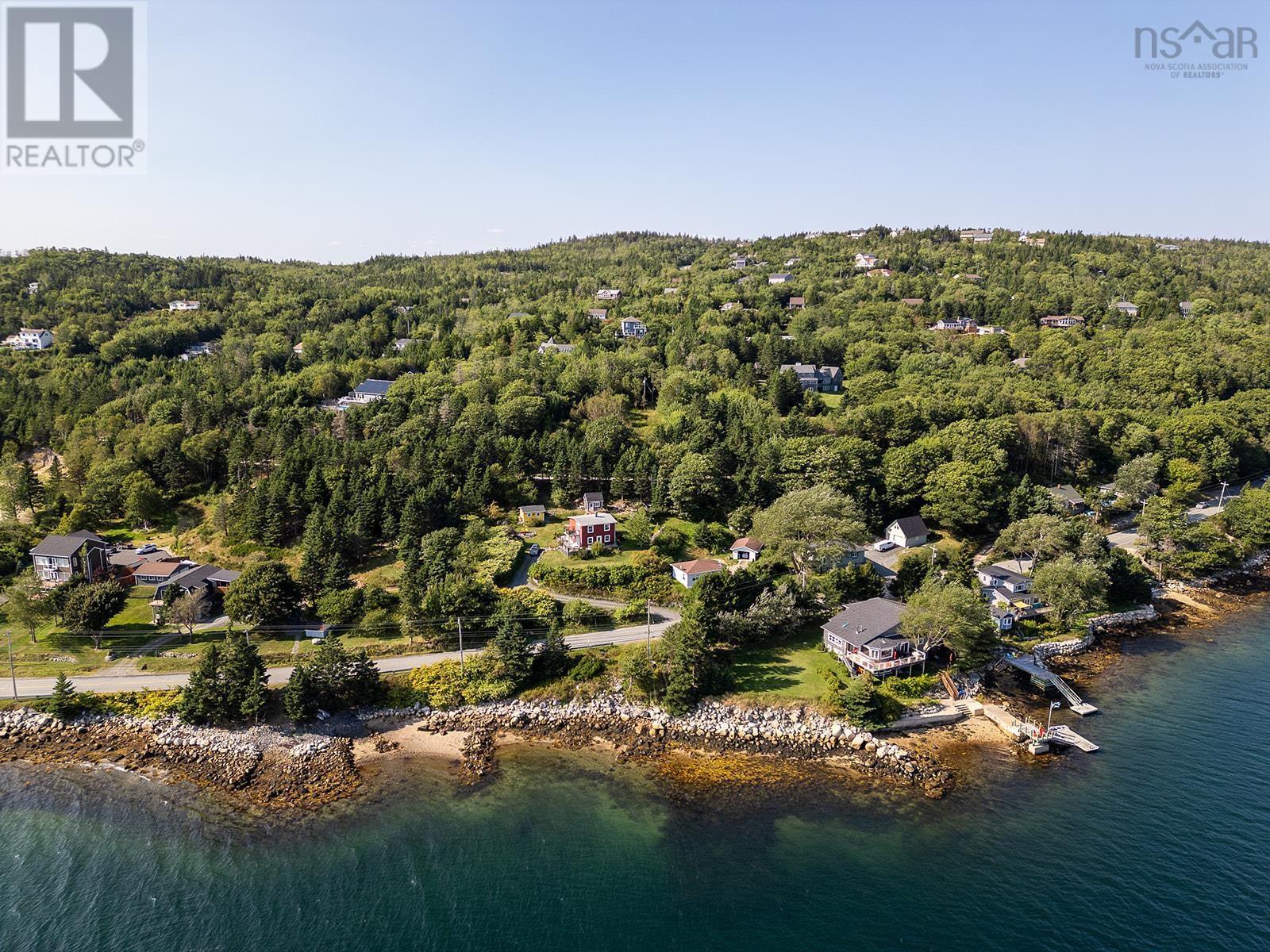 293 Hillside Dr, Boutiliers Point, NS B3Z 1W9