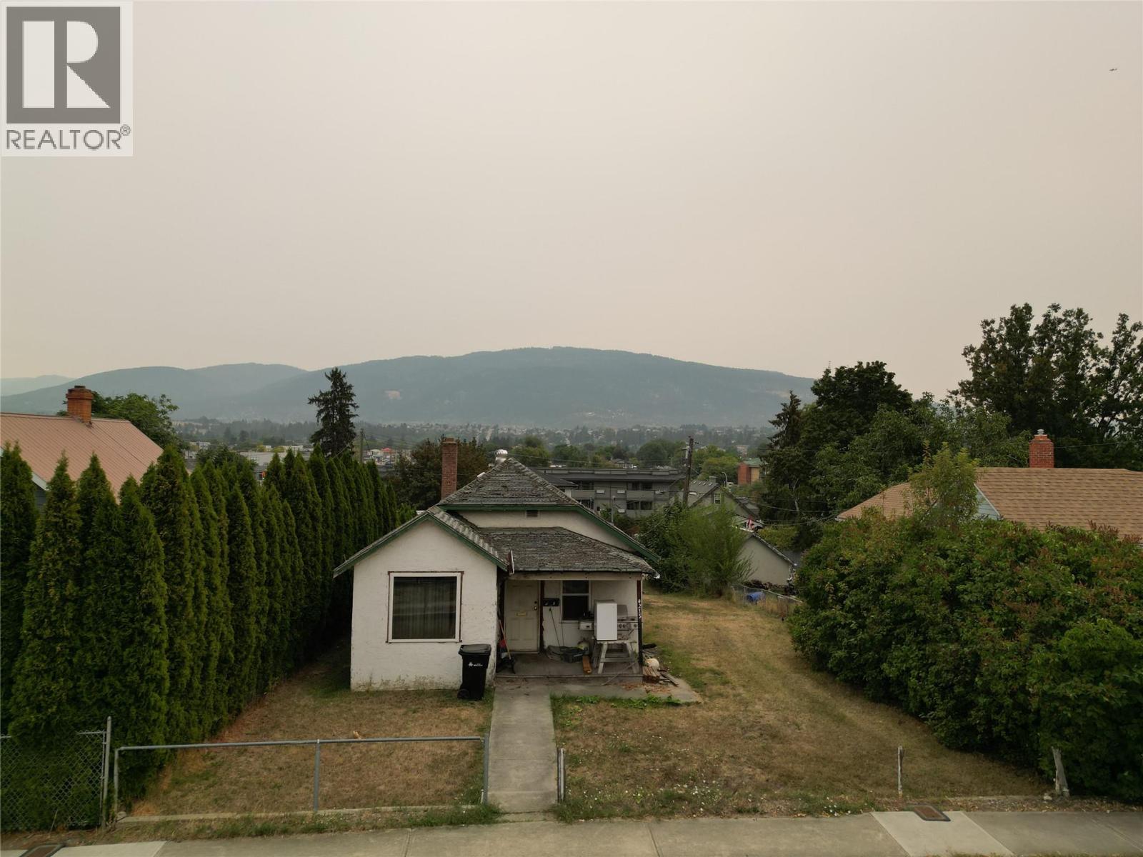34 Street Unit 4215, Vernon, BC V1T 5Y5