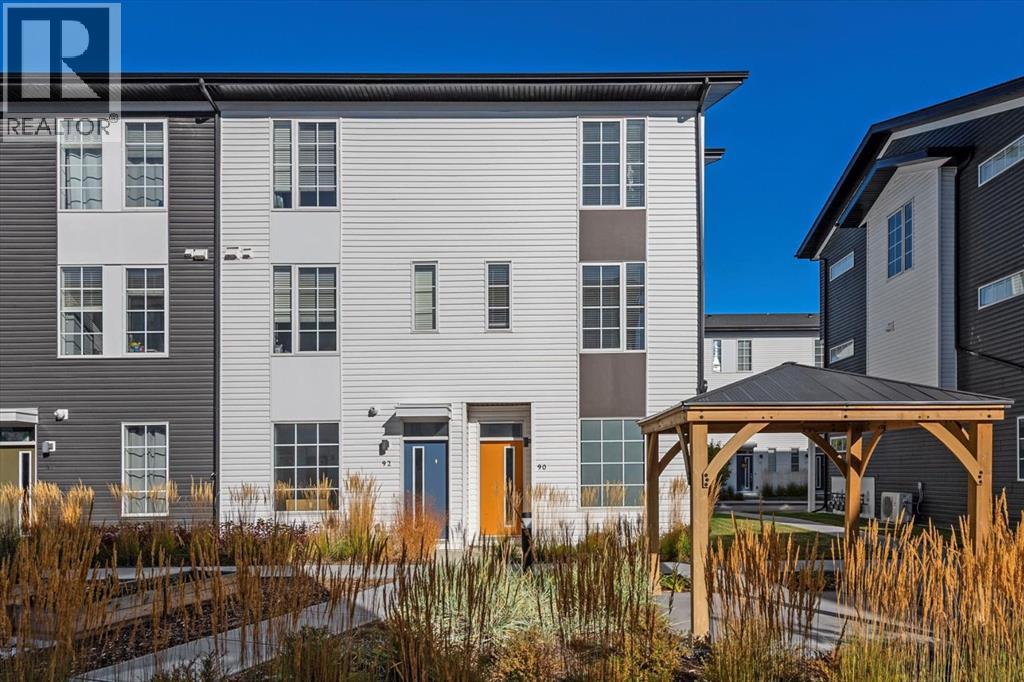 90 Walgrove Common SE, Calgary, AB T2X 4C2