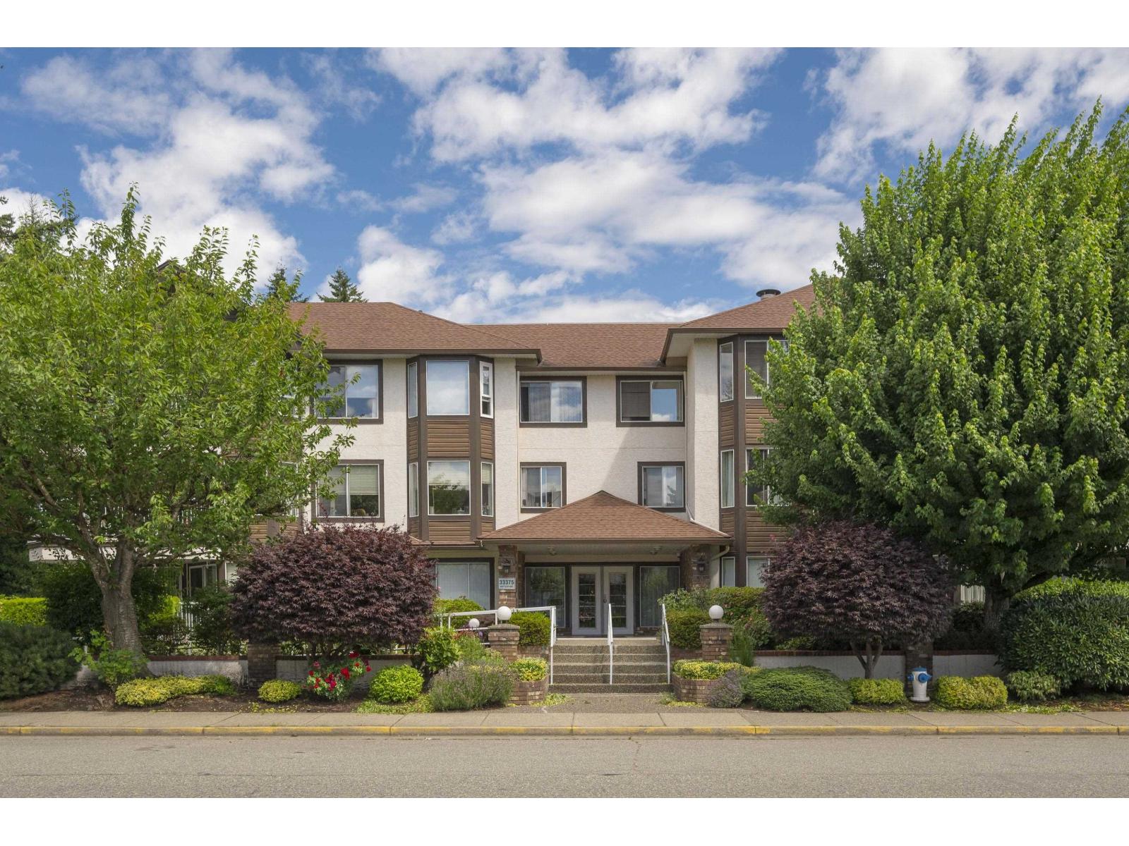 33375 Mayfair Avenue Unit 108, Abbotsford, BC V2S 1P4