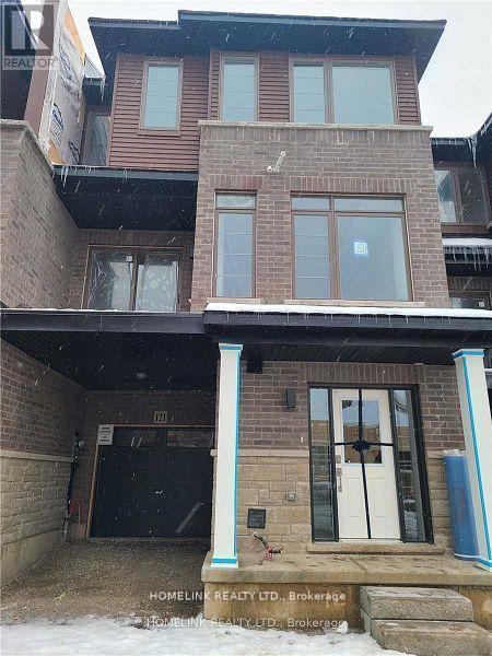 121 61 Soho St, Hamilton, ON L8J 0M6