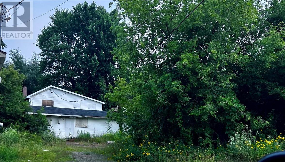 534 Huron St, Sudbury, ON P3C 2R1